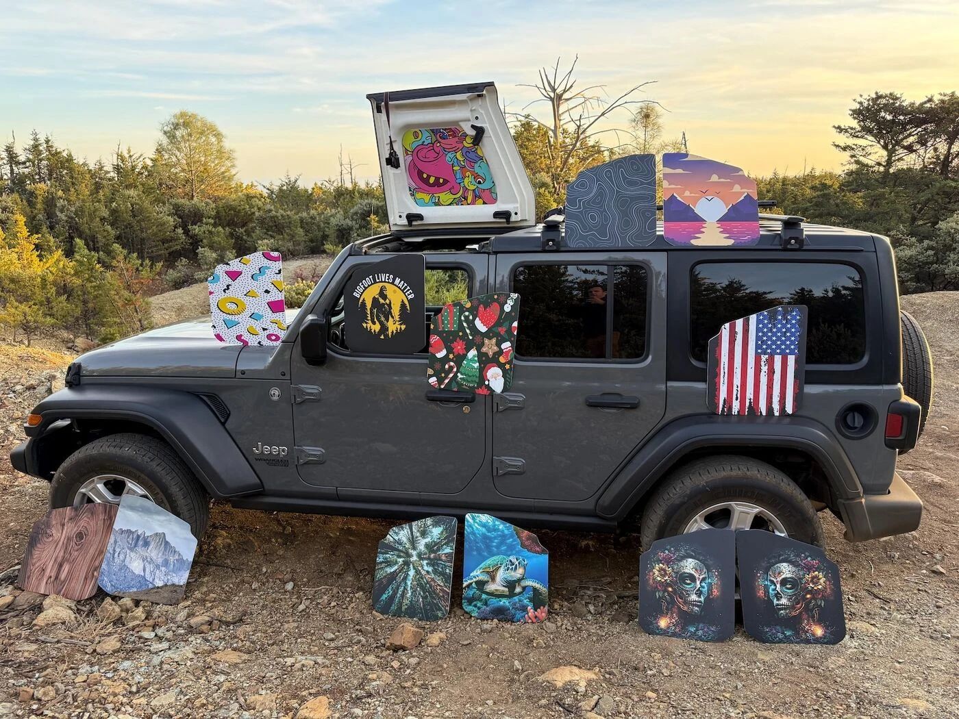 Jeep Wrangler covered in custom Freedom Headliners designs